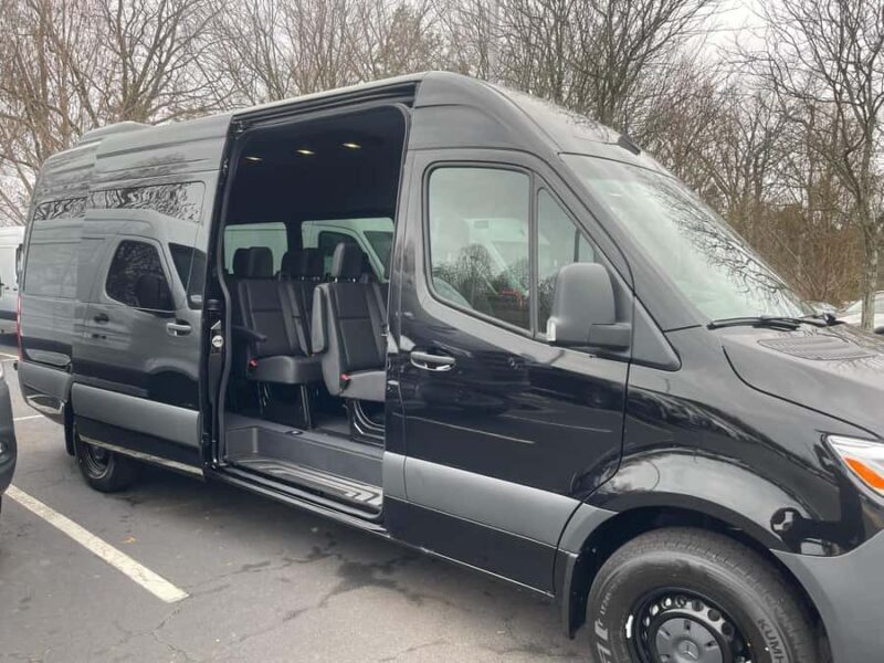 PRIVATE TOUR Washington DC: Private Tour with Sprinter - An In-Depth Look at the Experience