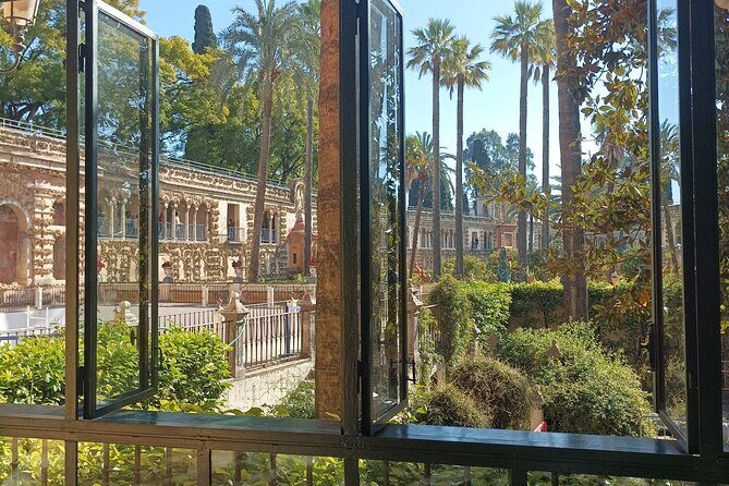 Private Tour with Local Guide to know the Seville Essential - FAQs
