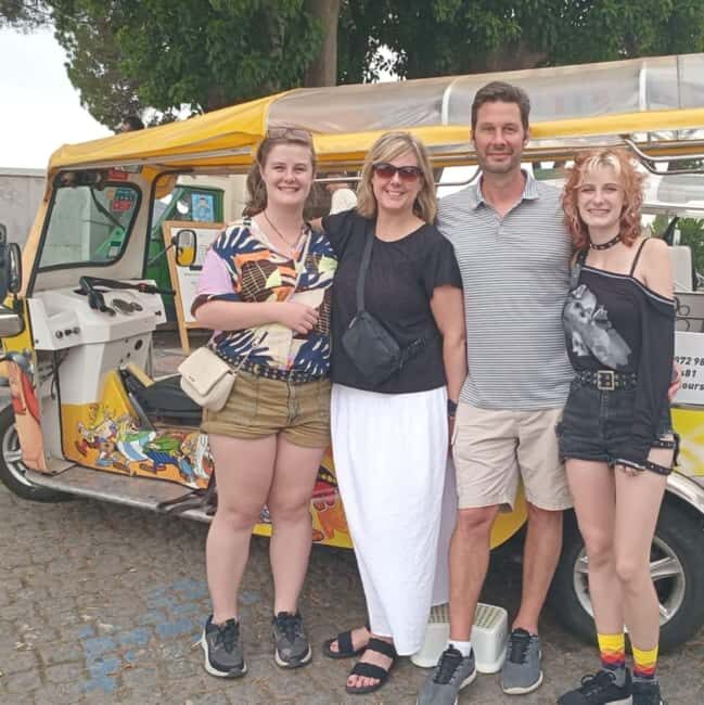 Private tours of Lisbon in 100% electric tuk-tuks - Key Points