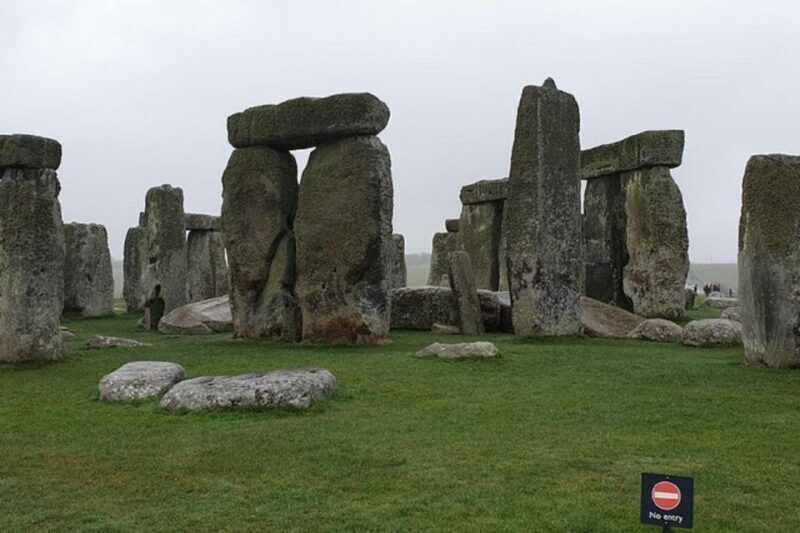 Private Tours to Stonehenge & Oxford - Who Should Consider This Tour?