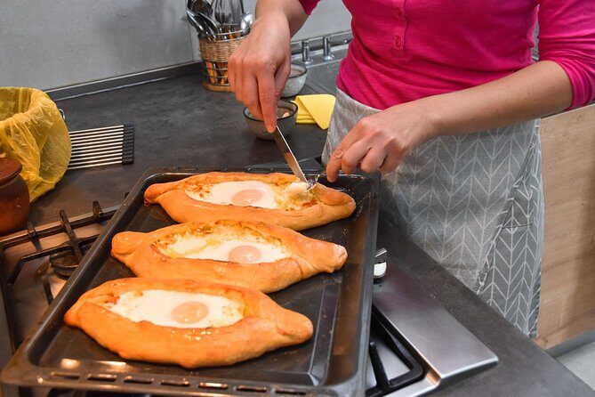 Private Traditional Georgian Meal in a Lovely Tbilisi Home with Transfers - An Authentic Taste of Georgia: Private Traditional Georgian Meal in a Tbilisi Home