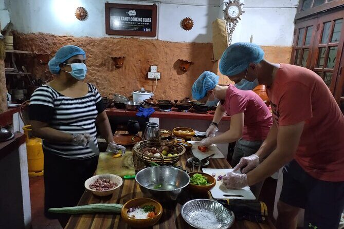 Private Traditional Sri Lankan Cooking Class in Kandy with Hotel Transfers - Practical Details and Tips