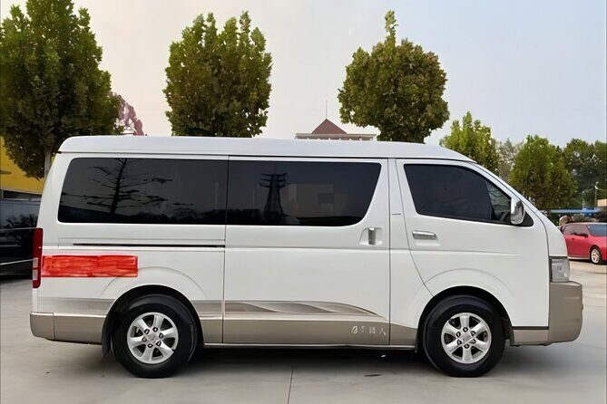 Private Transfer Arrival Narita Airport NRT to Tokyo City - The Experience on the Road