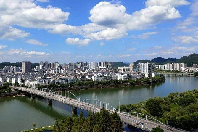 Private Transfer between Huangshan City and Yellow Mountain Scenic Area - Introducing the Private Transfer between Huangshan City and Yellow Mountain Scenic Area