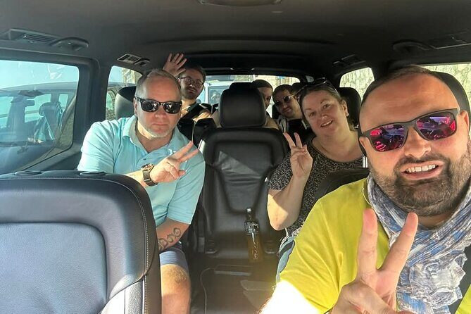 Private Transfer Between Naples and Pompeii - A Comfortable, Private Journey from Naples to Pompeii