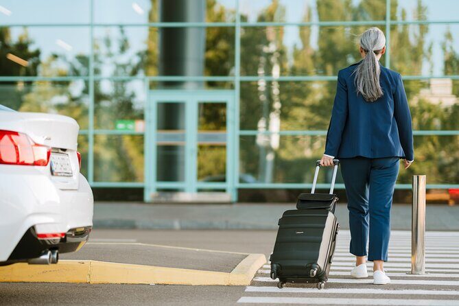 Private Transfer: Calgary Airport to Fairmont Banff Spring Hotel - FAQs