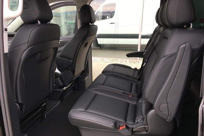 Private transfer Dubrovnik to Split - door to door - The Experience in Detail