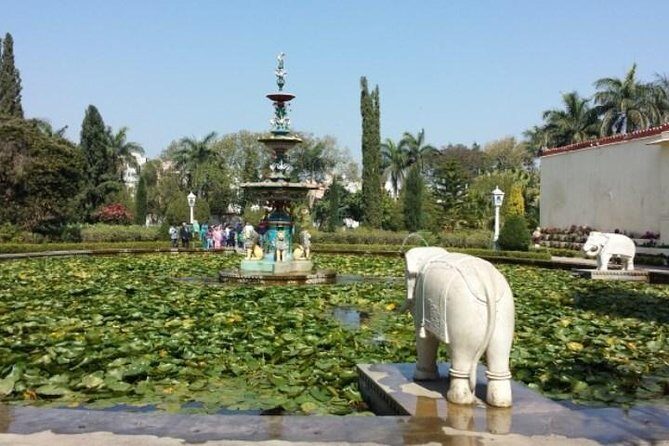 Private Transfer From Ahmedabad To Udaipur - Who Is This Transfer Ideal For?