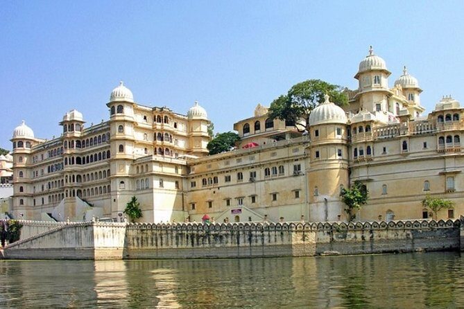 Private Transfer From Ahmedabad To Udaipur - FAQ