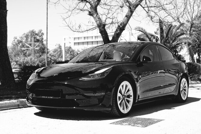 Private Transfer from Athens City to Athens Airport with Tesla - An In-Depth Look at the Tesla Transfer Experience