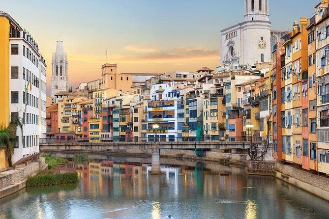 Private Transfer from Barcelona (BCN) airport to Girona City - A Closer Look at the Transfer Experience