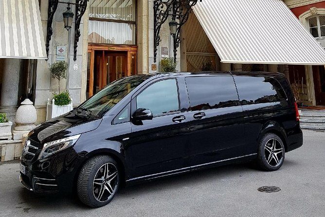 Private transfer from Biarritz BIQ airport to San Sebastian - The Booking Process and Flexibility