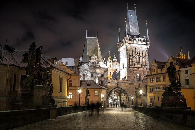 Private Transfer from Budapest to Prague, English-speaking driver - Analyzing the Value & Pricing