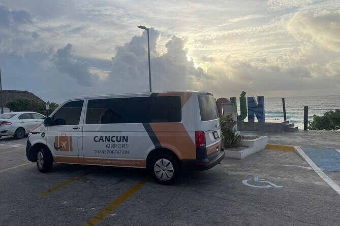 Private Transfer from Cancun Airport to Boulevard Kukulcan - Who Would Benefit Most?
