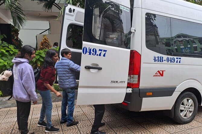 Private Transfer From Da Nang Airport To Hotel In Center Or Beach - Key Points