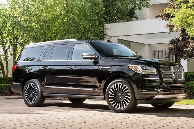 Private Transfer from Dallas Airport DFW to Dallas in Luxury Van - Key Points