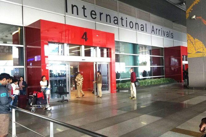 Private Transfer From Delhi Airport to Hotel in New Delhi - What to Expect from Your Delhi Airport Transfer