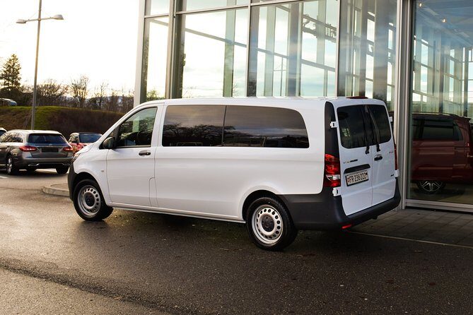 Private transfer from Gstaad Saanen to Geneva Airport - Key Points