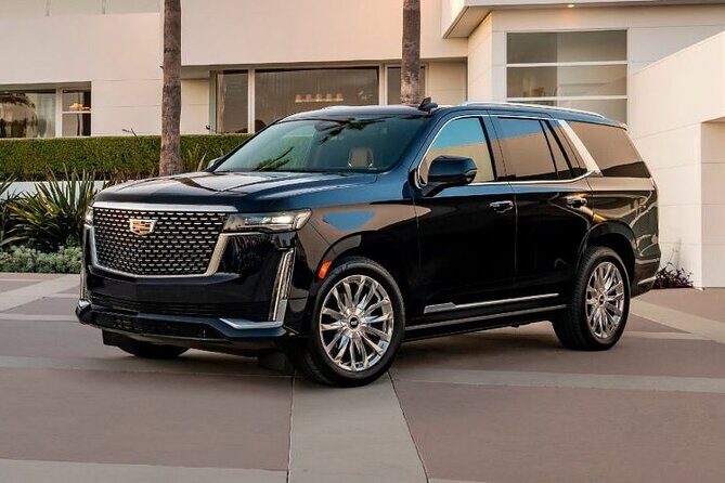 Private Transfer from Honolulu Airport HNL to Waikiki by SUV - An Introduction to the Experience