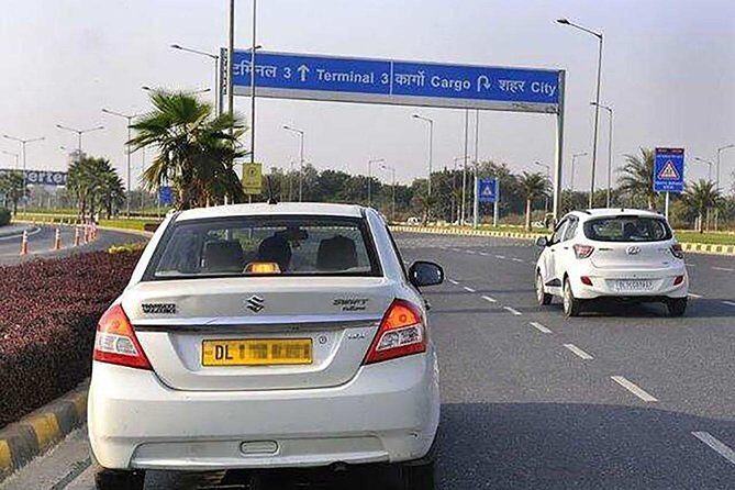 Private Transfer from Hotel to Delhi Airport - Key Points