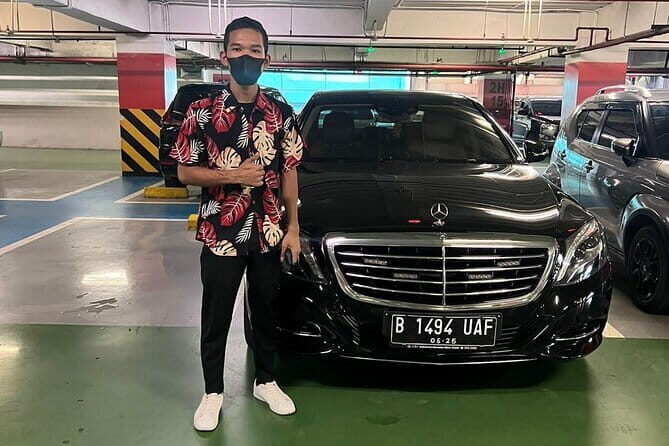 Private Transfer from Jakarta Halim Airport (HLP) to Fatmawati - Luggage and Extra Charges