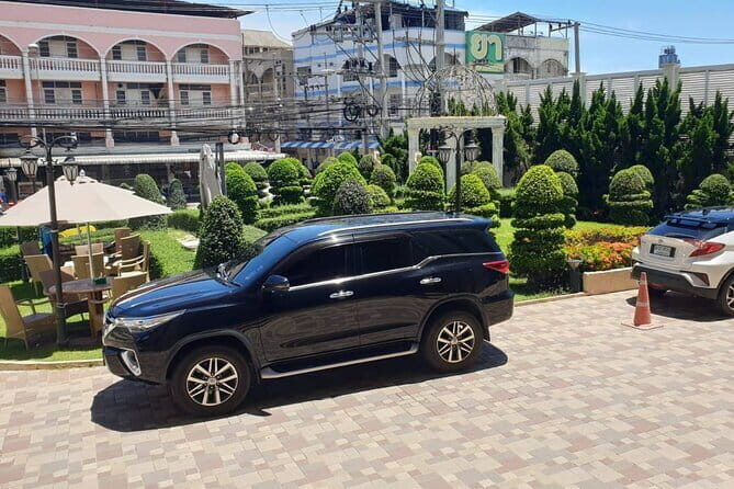 Private Transfer from Jomtien to Don Mueang (DMK) Airport - The Vehicle Options