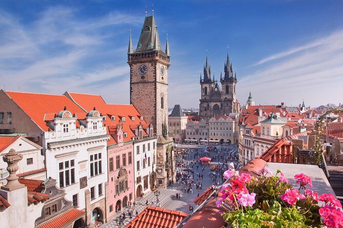 Private Transfer from Karlovy Vary to Prague, English-speaking driver - Key Points