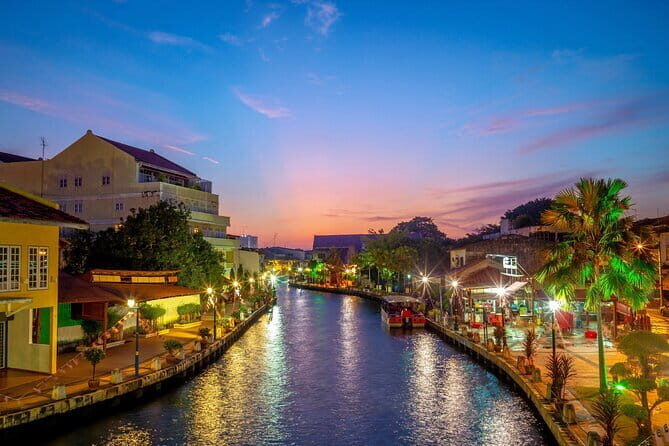 Private Transfer from Kuala Lumpur to Singapore with 2h of Sightseeing - FAQ