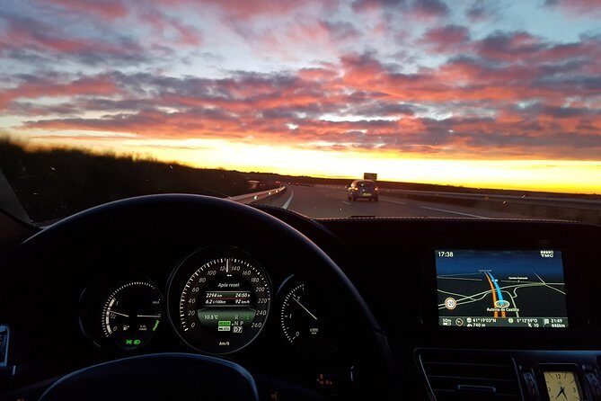 Private Transfer from Lisbon to Porto with WiFi on Board - A Closer Look at the Experience