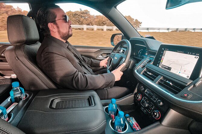 Private Transfer from Miami Airport to Hotel or To Port of Miami - Who Will Benefit Most?