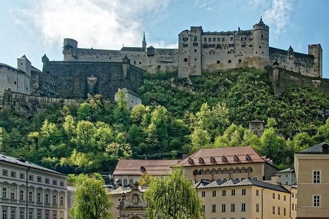 Private Transfer from Munich to Salzburg with 2 hours for sightseeing - The Sum Up
