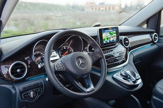 Private transfer from Naples to Positano - Private transfer from Naples to Positano: A Detailed Review