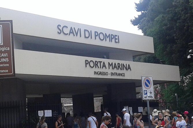 Private Transfer From Naples to Ravello/Sorrento stop at Pompeii - What Makes This Tour Stand Out?