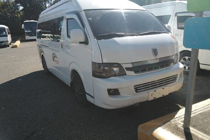 Private Transfer From or to Punta Cana Airport to hotels in Bávaro - The Sum Up
