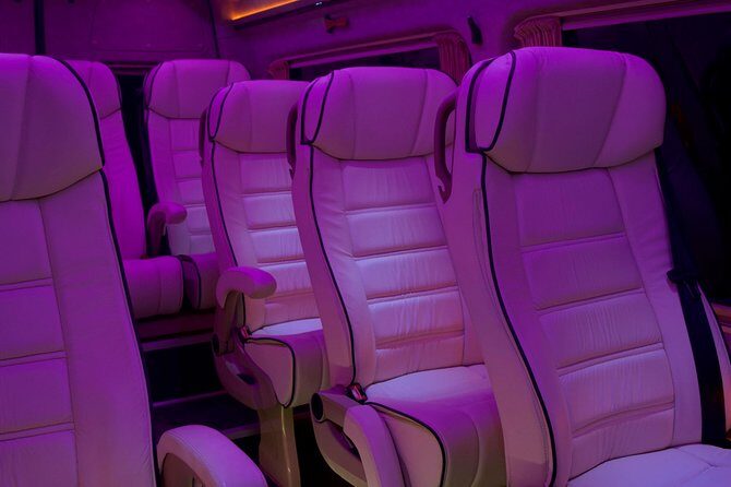 Private Transfer , from or to Santorini Airport / Port / Hotel - What’s Included and How It Works