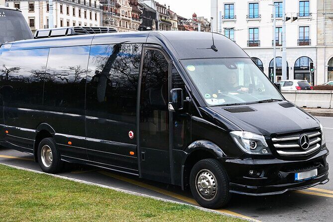 Private Transfer from Ostseekai Kiel Port to Hamburg Airport(HAM) - Summary