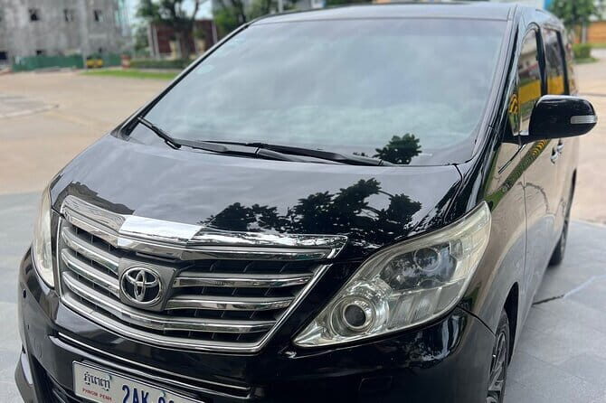 Private Transfer from Phnom Penh to Siem Reap by VIP Alphard 2010 - An In-Depth Look at the VIP Alphard Transfer Experience