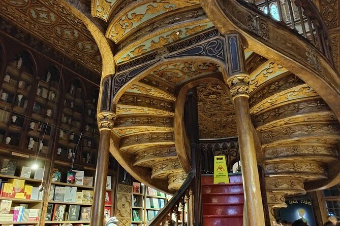 Private Transfer from Porto To Lisbon With Stops Along The Way - An In-Depth Look at the Journey