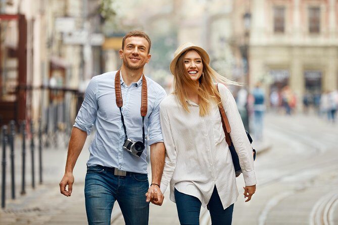 Private Transfer from Prague to Cesky Krumlov, English-speaking driver - FAQ