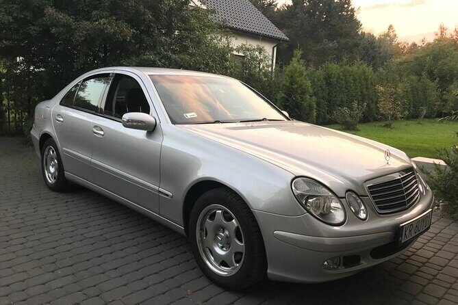 Private Transfer from Prague to Krakow - What to Expect: Step-by-Step