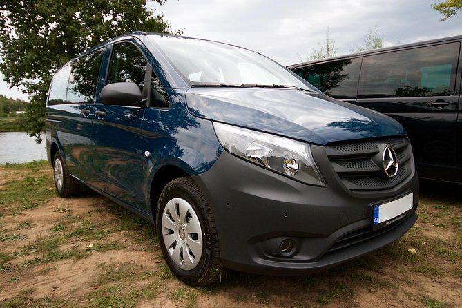 Private Transfer from Prague to Salzburg - Who Should Consider This Transfer?