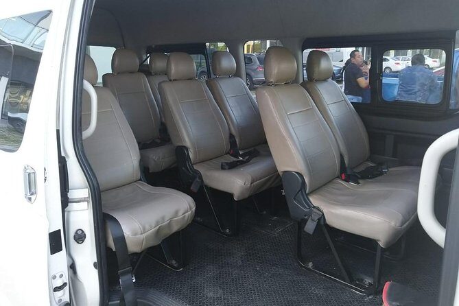 Private Transfer from Puerto Aventuras to Cancun Airport CUN by Minivan -Minibus - How the service operates