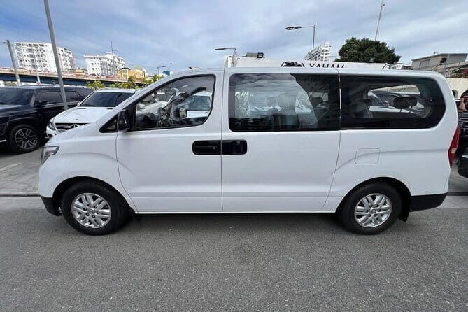 Private transfer from Puntacana airport to hotels-luxury services - Why This Transfer Stands Out