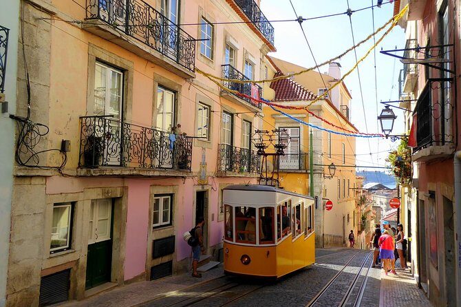 Private Transfer from Seville to Lisbon, 2 hours for sightseeing - In-Depth Review: The Journey from Seville to Lisbon