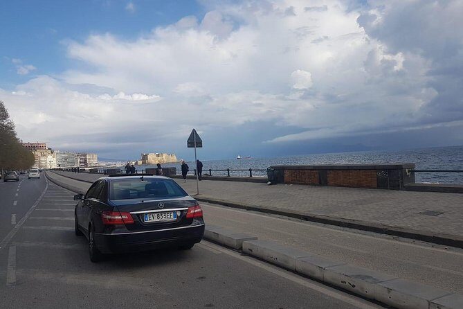 Private transfer from Sorrento to Naples Airport/Central Station - Who Should Consider This Service?