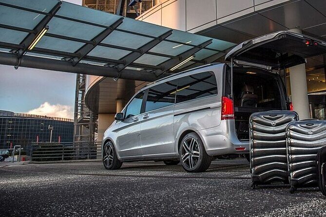 Private Transfer from Split Airport to Makarska - The Sum Up