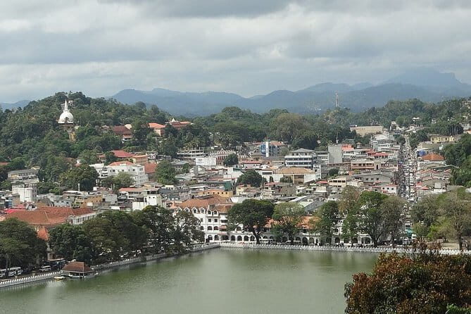 Private Transfer from Sri Lanka Colombo Airport (CMB) to Kotagala - Key Points