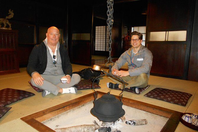 Private Transfer from Takayama to Kanazawa Including Shirakawago - Key Points