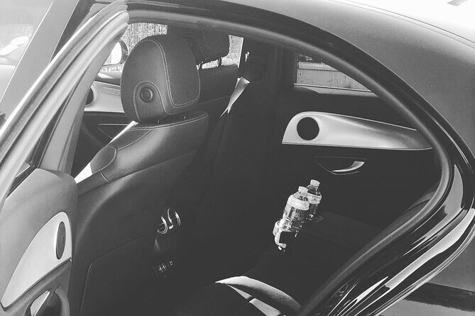 Private Transfer from the City of Paris To Orly Airport (ORY) - FAQs