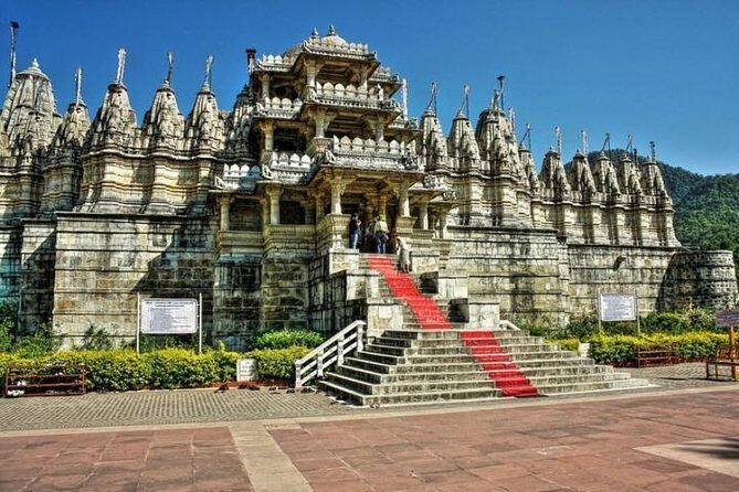 Private Transfer From Udaipur To Jodhpur Via Jain Temple & Kumbhalgarh Fort - Why This Tour Offers Great Value
